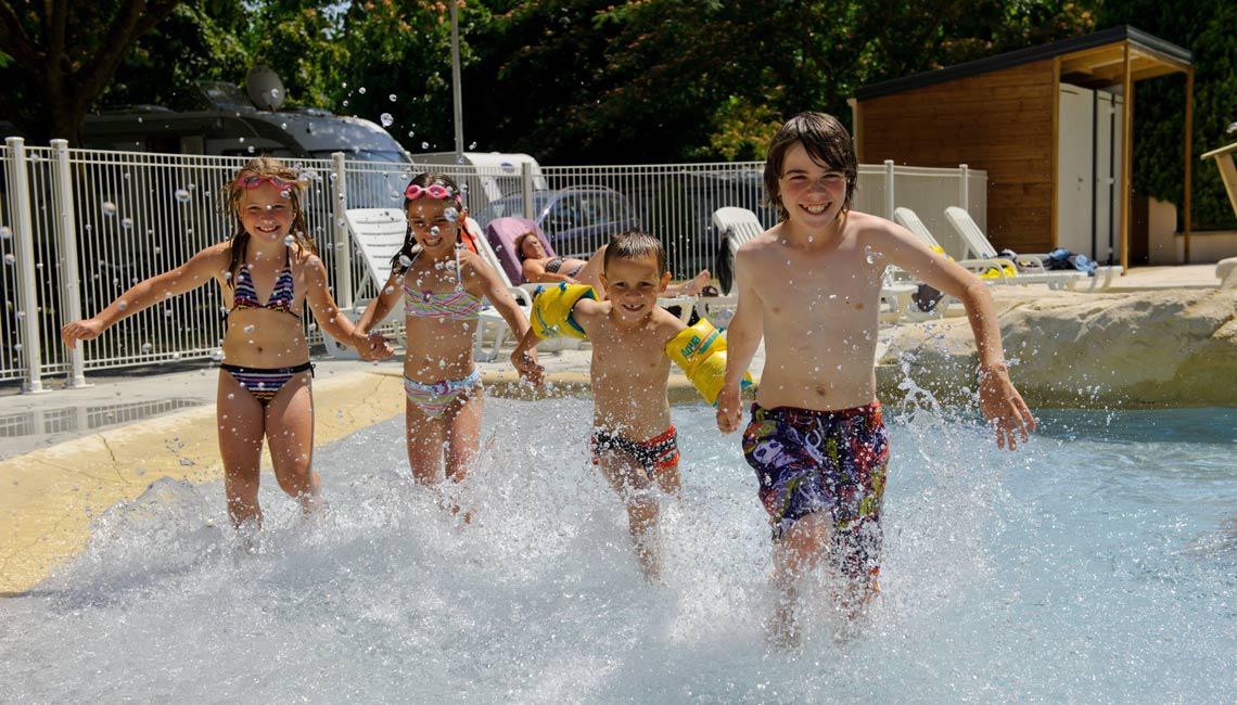 Piscine idéale pour les enfants